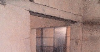 Демонтаж проема в кирпичной стене в зиме | Цена от 1572 рублей